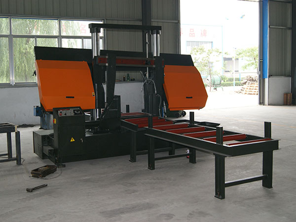 Двухстоечный ленточнопильный станок GZ4270